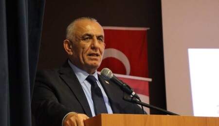 Milli Eğitim Bakanı Nazım Çavuşoğlu: Mezun olan öğrenciler KKTC’nin birer elçisidir