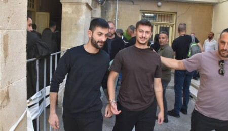 Uyuşturucu zanlıları cezaevine gönderildi