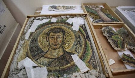 Çalındığı iddia edilen eserlerin tamamı Güney Kıbrıs’a iade edildi