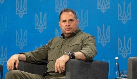 Zelenskiy, Ukrayna Devlet Başkanlığı Ofisi Başkanı Yermak'ın istifa ettiğini duyurdu