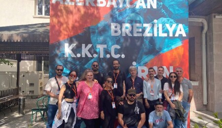 Kıbrıs Türk Devlet Tiyatroları ekibi Konya’da festivale katıldı