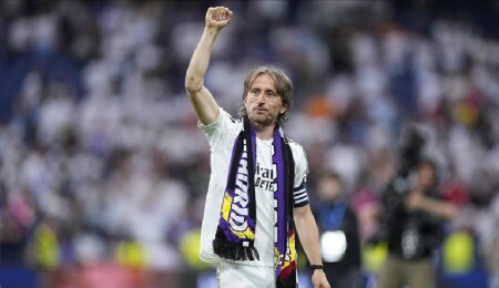 Luka Modric'in kupalarla dolu Real Madrid kariyeri sona erdi