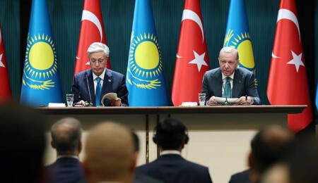 Türkiye ile Kazakistan'ın ortak bildirisinde Kıbrıs Türklerinin haklarına saygı vurgusu