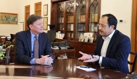 Christodoulides Meets with UN Envoy Stewart