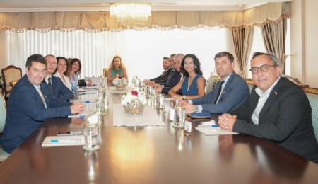 Sibel Tatar, Dünya Türk İş Konseyi Avrupa temsilcileriyle görüştü