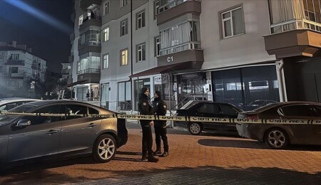 Konya'da 4 kişilik aile evde ölü bulundu