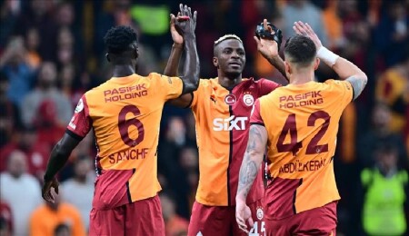Galatasaray, Antalyaspor'u 4-0 yendi