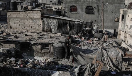 İsrail’in Gazze’ye saldırılarında 48 Filistinli hayatını kaybetti