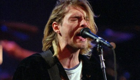 Courtney Love, Nirvana'nın en büyük hitinin yayımlanmamış sözlerini açıkladı