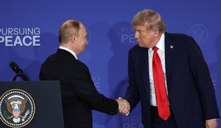 Kremlin Plays Down Zelensky Talks As Trump Warns Putin May Not Want To Make Deal