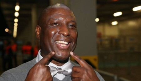 İngiliz futbolcu Kevin Campbell hayatını kaybetti