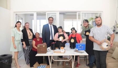 Sadık Gardiyanoğlu, kermes açılışı yaptı