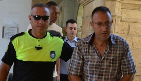 Yolun karşısına geçmeye çalışan 4 yayaya çarpan Köroğlu Aktaş, 3 gün daha tutuklu kalacak