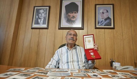 Limasol'da 93 gün esir tutulan Kıbrıslı Türk Ahmet Binatlı, Barış Harekatı'na minnettar
