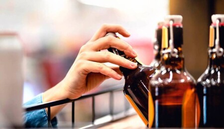 Girne’de ruhsatsız içki satışı tespit edildi