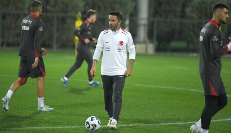 Gökhan Gönül: Güney Kıbrıs’tan sonra en yaşlı oyuncu ortalaması Türkiye'nin
