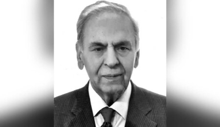 Turhan Güçlü yaşamını yitirdi