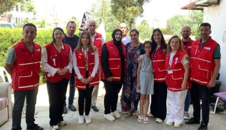 Kızılay’dan 585 aileye kurban eti bağışı