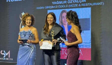 Yağmur Özyalçın’a “Kadın Girişimci Ödülü”