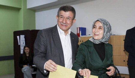 Ahmet Davutoğlu’nun sandığından Kılıçdaroğlu çıktı