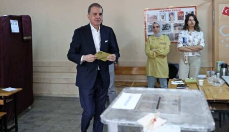AKP Sözcüsü Çelik'in sandığından Kılıçdaroğlu çıktı
