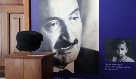 'Kıbrıs Fatihi Bülent Ecevit'in' özel eşyaları, oluşturulan müzede sergileniyor
