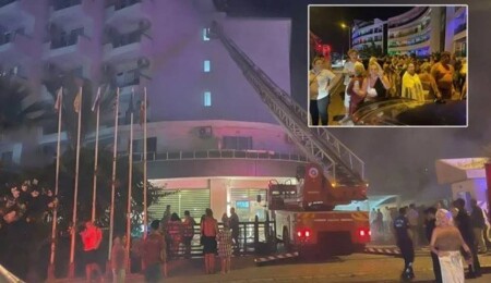 Alanya'da otel yangını: 622 turist tahliye edildi