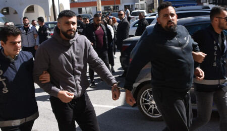 Zahra Sokak’taki kavgayla ilgili aranan şahıslar teslim oldu; 3 gün tutuklu kalacaklar