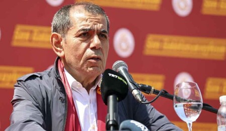 Galatasaray Kulübü Başkanı Özbek: Herkes duysun sesimizi, Galatasaray geliyor
