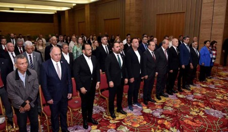 Demokrat Parti Sosyal Sorumluluk Komitesi “Özel Sektörü Güçlendirme Zirvesi” düzenledi