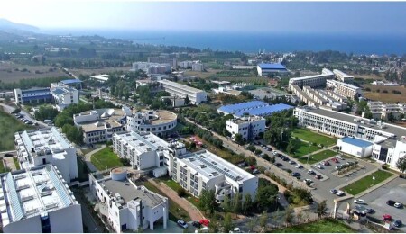LAÜ İletişim Bilimleri Fakültesi’nin organize ettiği “Kültürel Alışverişler” etkinlik dizisinin ilki yapıldı