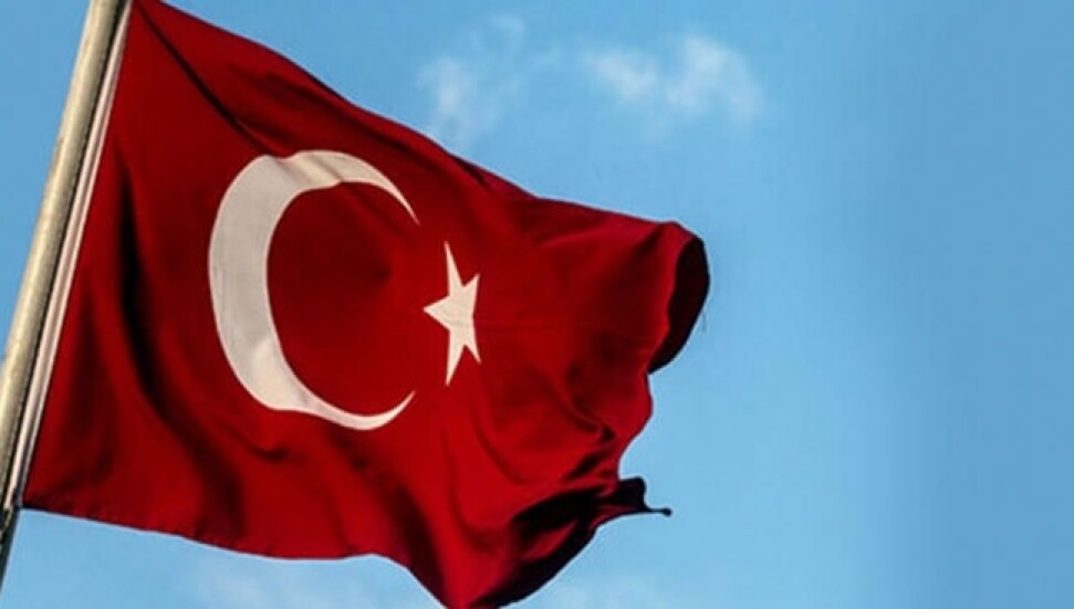 TC Savunma Bakanlığı: Bayrağımıza el uzatan şımarık çocuklara Sancağımızın gücünü göstereceğiz