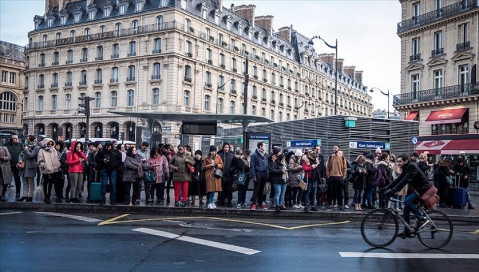 France Hit by Strikes Across Schools, Trains and Pharmacies in Fight Over Austerity