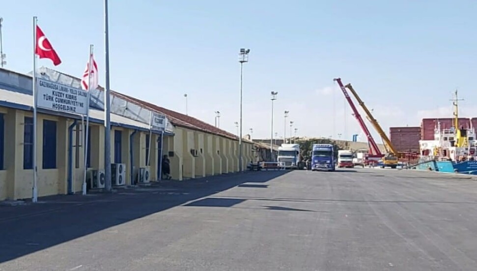 Gazimağusa’da bir gemide çalışan 20 yaşındaki şahıs yangın tüpünün patlamasıyla yaralandı!