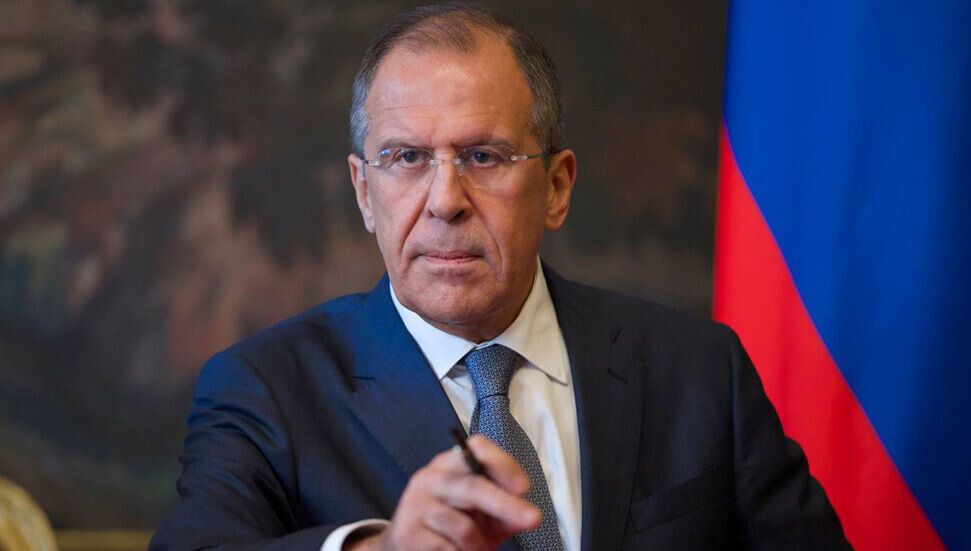 Lavrov: Putin, Zelenskiy ile ancak bir zirve için gündem hazır olduğunda görüşmeye hazır