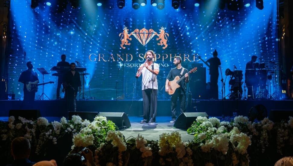 Grand Sapphire’de Koray Avcı’dan muhteşem performans