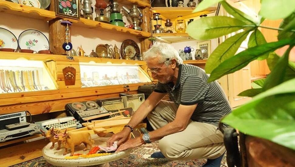 Baba ocağını müzeye dönüştürdü: 5 binin üzerinde antika parça sergileniyor