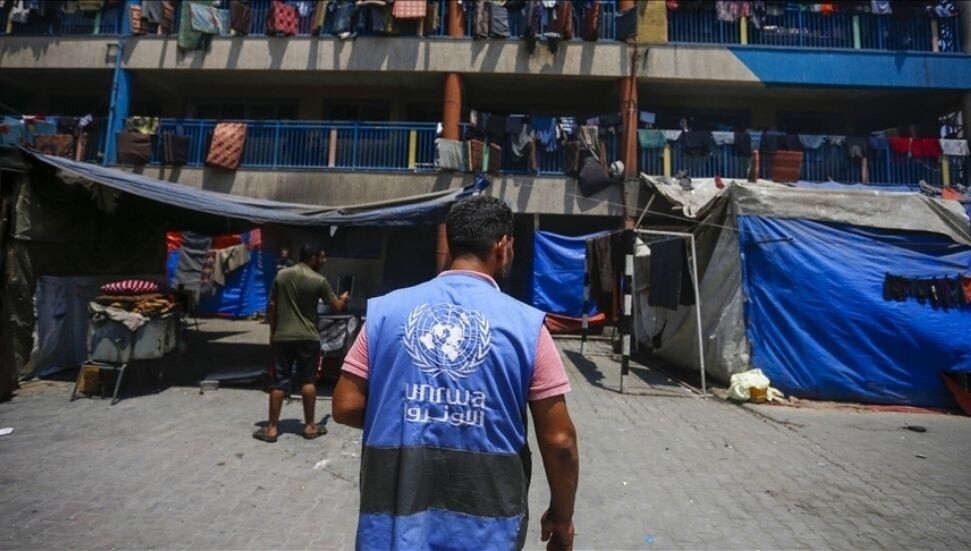 Uzmanlar, İngiltere'nin UNRWA'ya yeniden finansman desteği sağlama kararını değerlendirdi