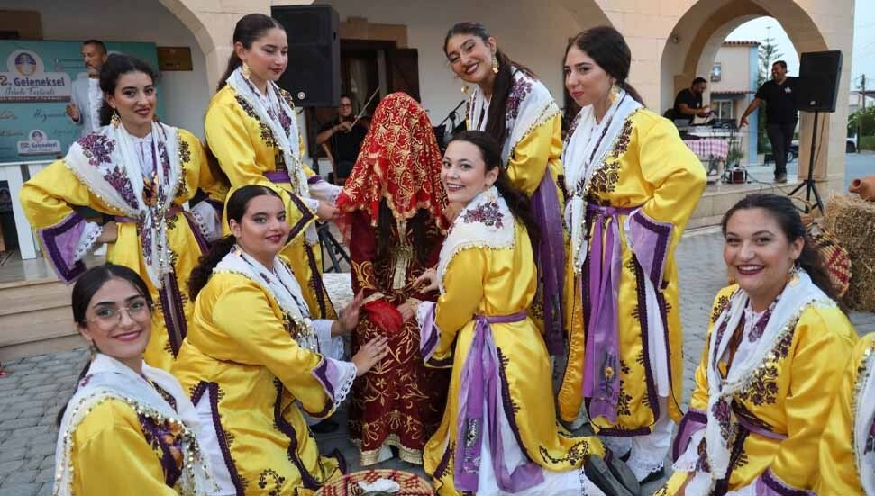 Kıbrıs Mutfağından Lezzetler Yarışması’nda kazanan molehiya oldu