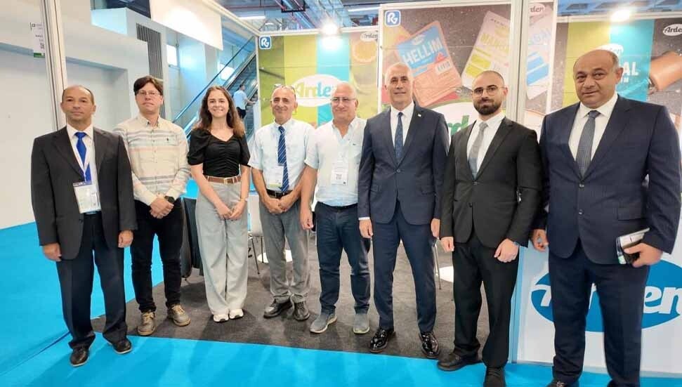 Olgun Amcaoğlu, İstanbul’da uluslararası gıda fuarına katıldı