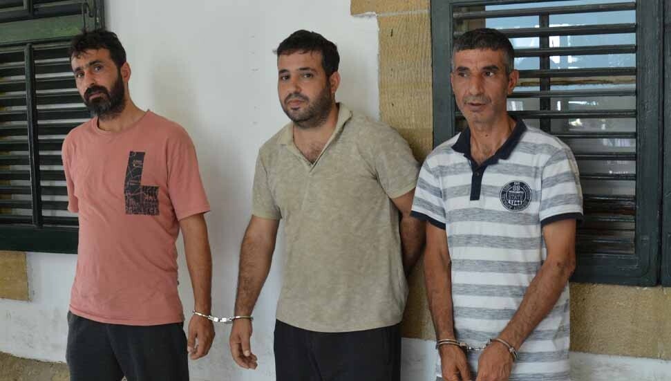 Gönyeli’deki kavgada bir kadını ve polisleri darbeden zanlılar, teminatla serbest!
