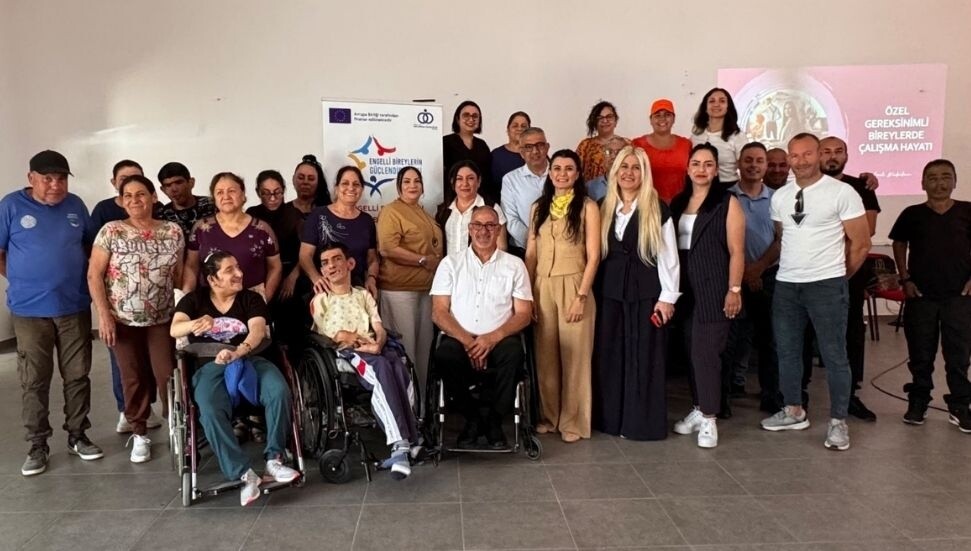 Engelli bireylere yönelik “Çalışma Hayatı Bilgilendirme Semineri” Akdoğan’da yapıldı