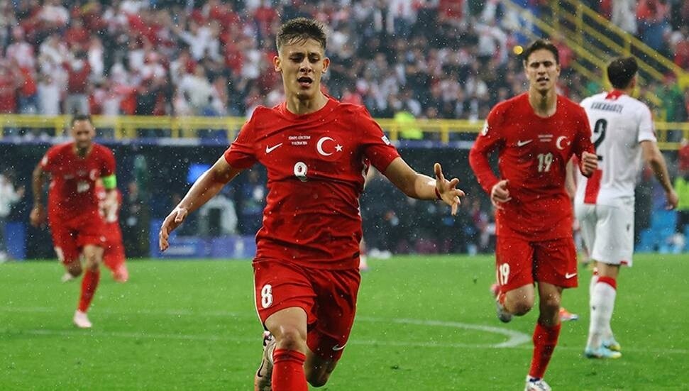 Arda Güler ve Mert Müldür, 'ilk maçların en iyi golü' kategorisinde aday gösterildi