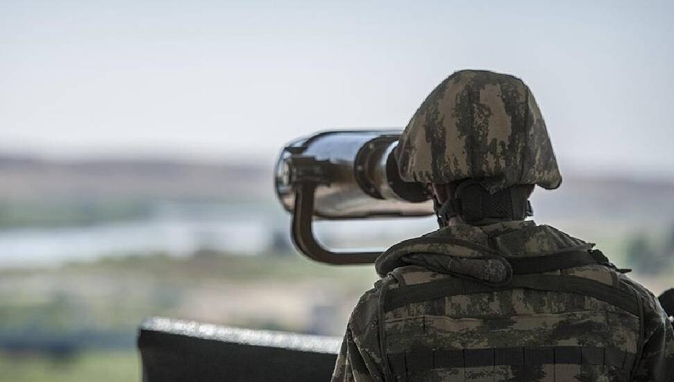 İran destekli gruplar, ABD'nin Suriye'deki üssüne roketlerle saldırdı