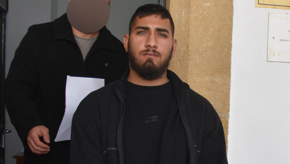 Alaslan Family: "Greek Police Are Targeting Us"