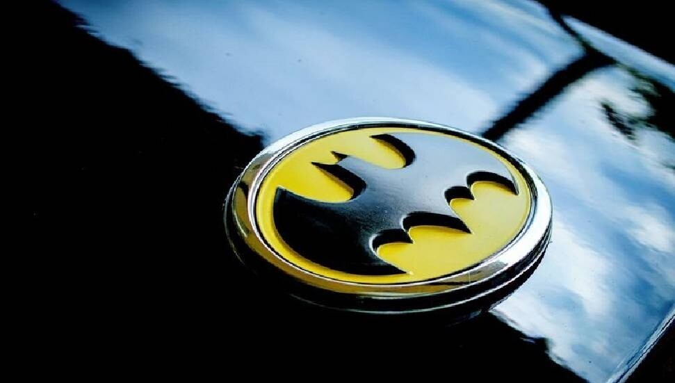 Yıllardır merakla beklenen The Batman dizisinden kötü haber