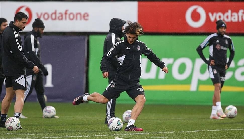 Beşiktaş'ta Fenerbahçe maçı hazırlıkları başladı