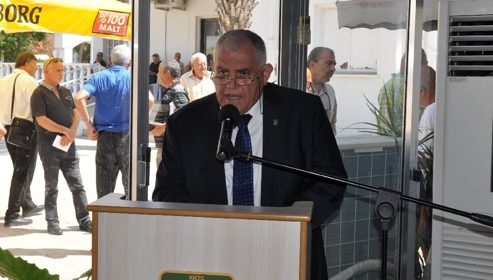 Emekli Polisler Derneği: Kelepçe konusunda polis teşkilatının suçlanması yanlış