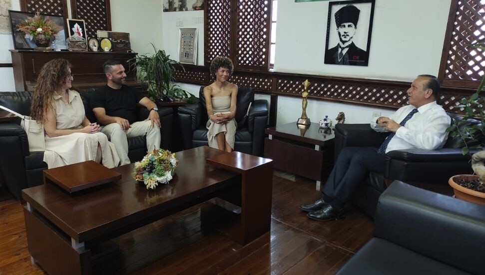 Başbakan Yardımcısı Fikri Ataoğlu, Buse Savaşkan'ı kabul etti