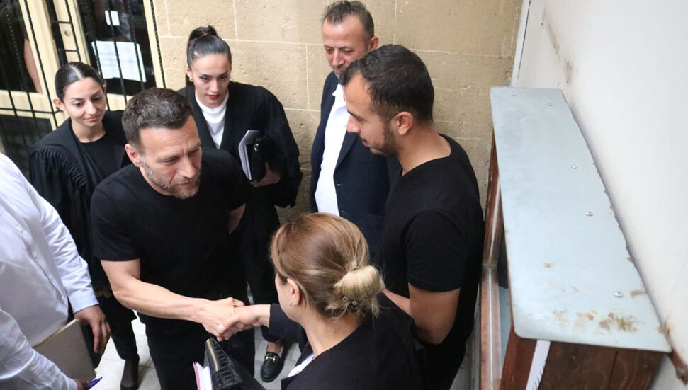 Gizli ittifak kurdukları iddiasıyla tutuklanan zanlılar, davaları görüşülünceye kadar serbest